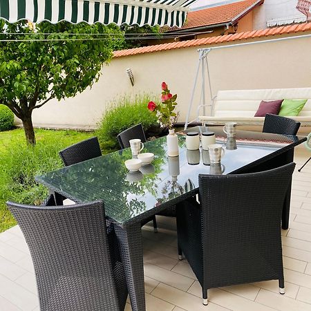 Apartman Sweet Garden K&A Zagreb Buitenkant foto