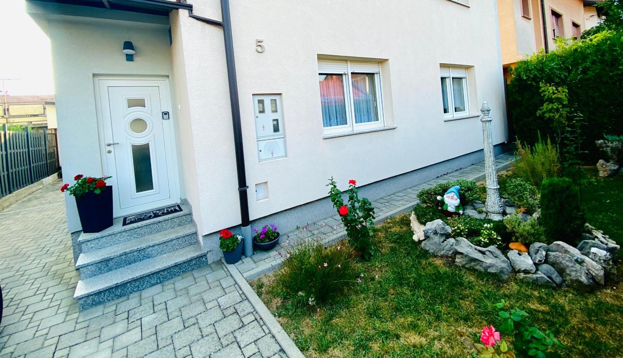 Apartman Sweet Garden K&A Zagreb Buitenkant foto
